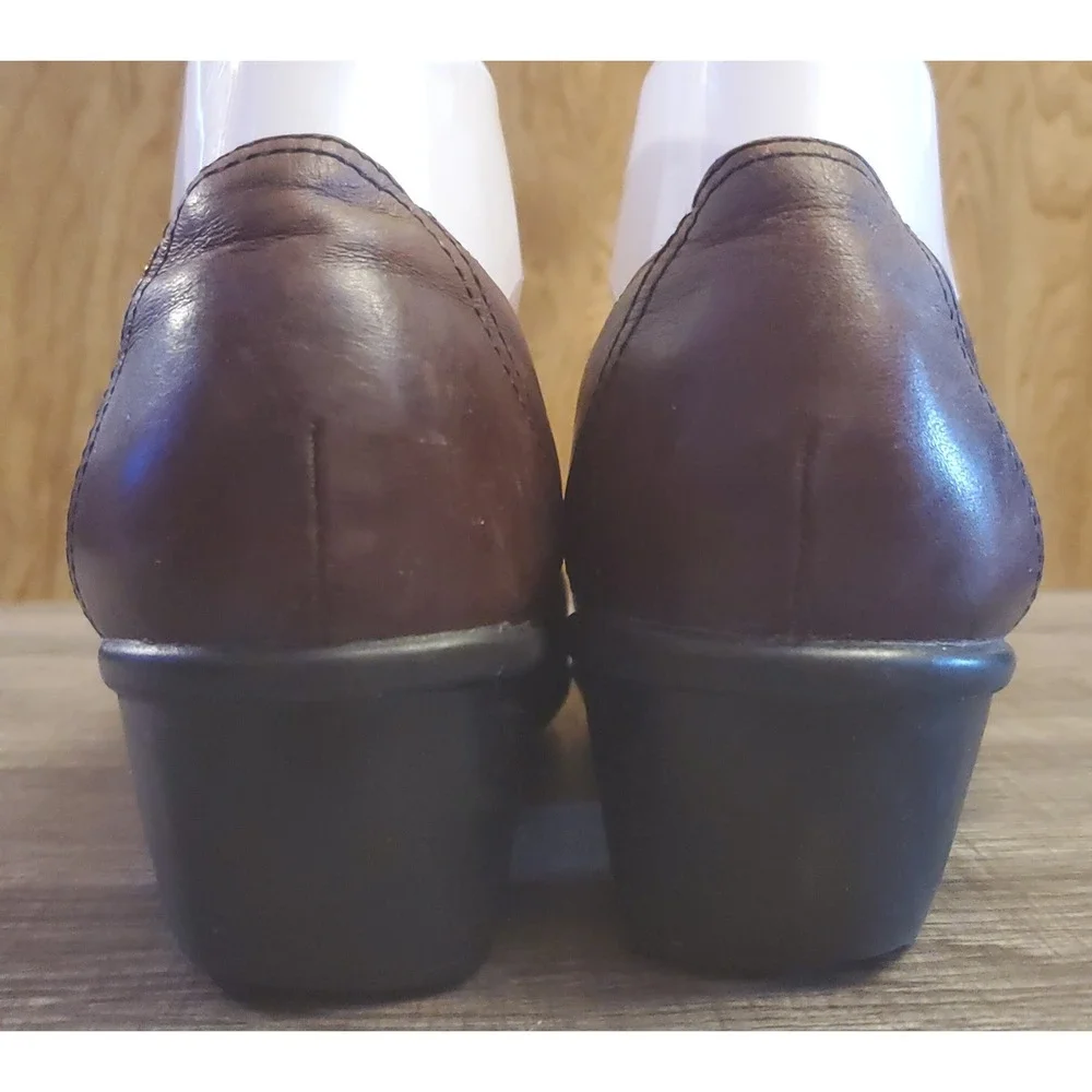 Clarks Partridge Leather Slip On Wedge Shoes Womens Size‎ 9 Brown